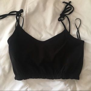 black strappy crop top